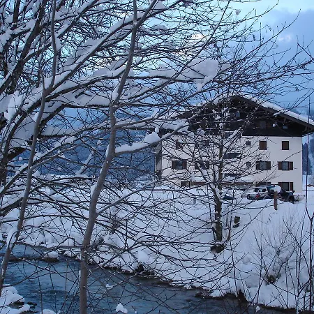 Apartamento Welcome-bienvenue-добро пожаловать Flachau