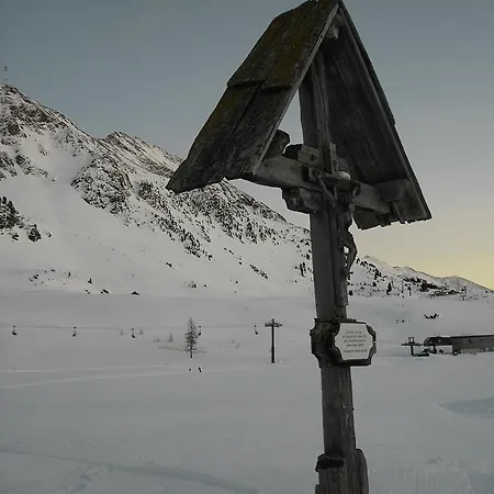 Welcome-bienvenue-добро пожаловать Lägenhet Flachau